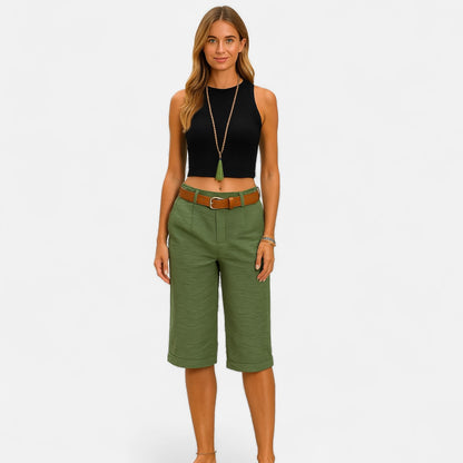 Velour Mode | Short Décontracté Femme en Coton Uni – Légèreté Naturelle, Élégance Épurée