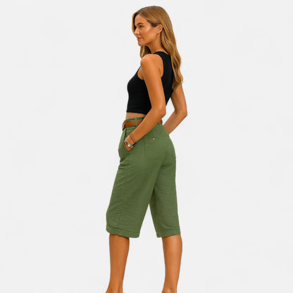 Velour Mode | Short Décontracté Femme en Coton Uni – Légèreté Naturelle, Élégance Épurée