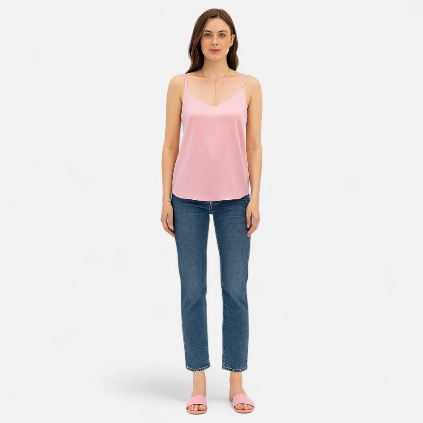 Velour Mode | Débardeur Femme Satiné Col V – Élégance Sensuelle, Simplicité Brillante