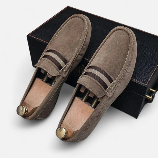 Velour Mode | Mocassins Unisexe en Suède – Élégance Décontractée, Style Urbain Chic