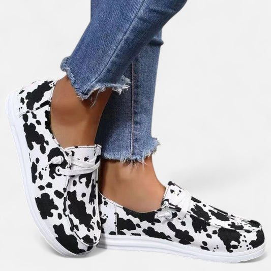 Velour Mode | Chaussures Femme à Lacets – Élégance Structurée, Style Intemporel