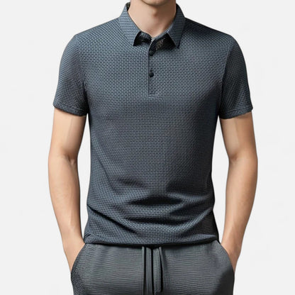 Velour Mode | Polo Femme Manches Courtes à Motif Floral Osseux – Élégance Sportive Monochrome