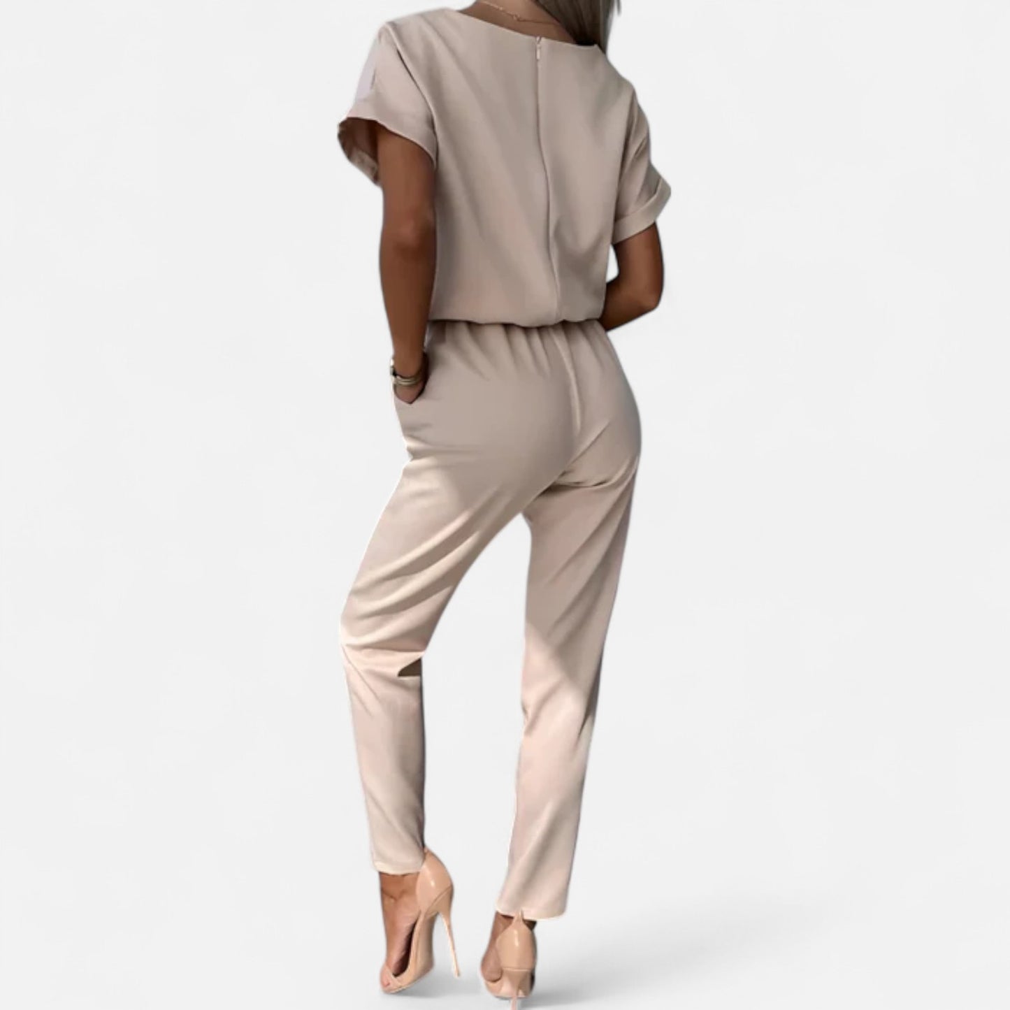 Velour Mode | Combinaison Femme Manches Courtes – Élégance Unie, Confort Structuré