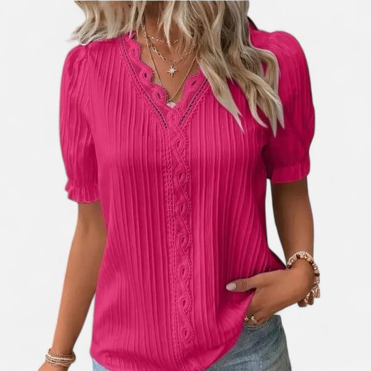 Velour Mode | Chemise Femme Basique Col V – Manches Courtes, Élégance Quotidienne